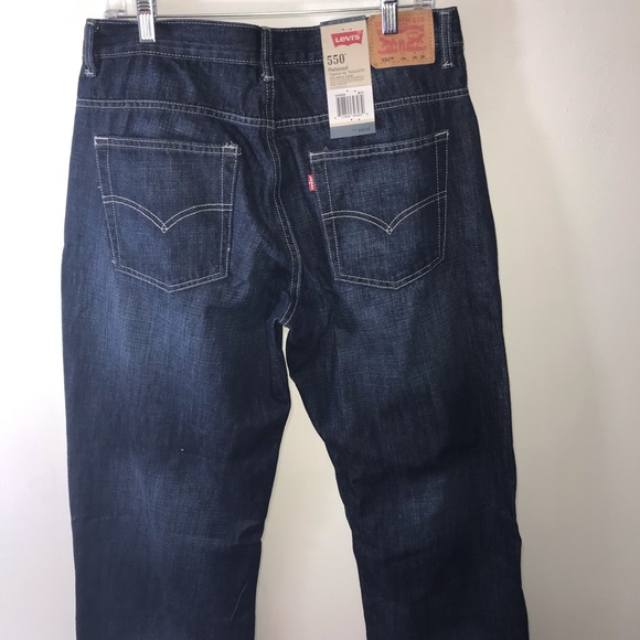 Levi’s 550 Jeans - Picture 3 of 8